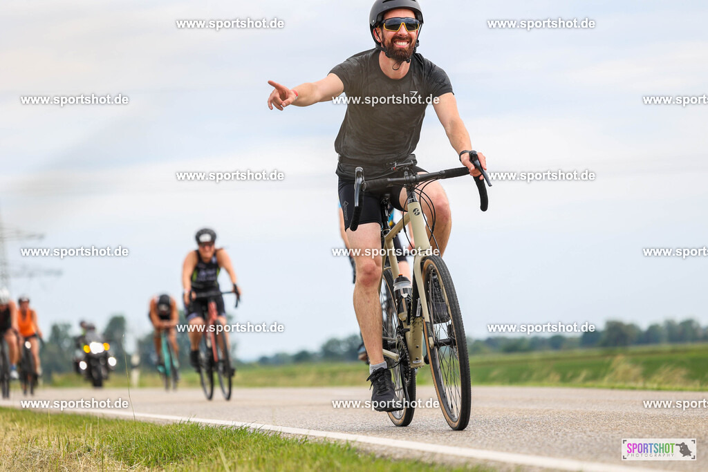 BR8A5130 | Stadttriathlon Erding 2025. #yourpictrs #sportshot_your_pictrs @Sportshotphotography #stadttriathlonerding Copyright: www.sportshot.de