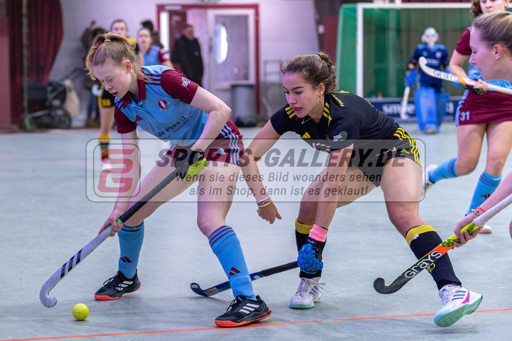SM_2025-01-12_wD5_-62 | 1.Bundesliga Hallenhockey  (W) UHC - HTHC / 2:3 (2:1)