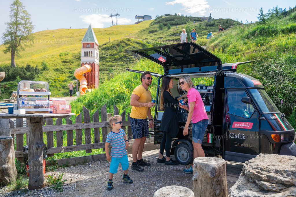 Familie_Madritsche_20-706 | piet_flosse