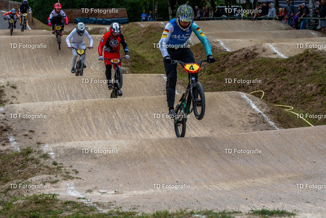 BayBMX2026-05637 | Fotogalerie von Thomas Dettweiler mit Eventbildern und lizenzfreien Fotos. Perfekt als Wandbild, für Büro, Website oder private Nutzung. - Realisiert mit Pictrs.com