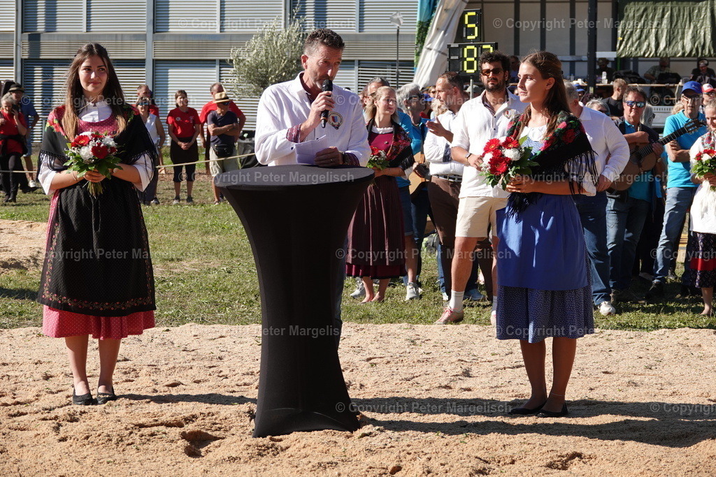 DSC01793 | Schwingen - Realisiert mit Pictrs.com