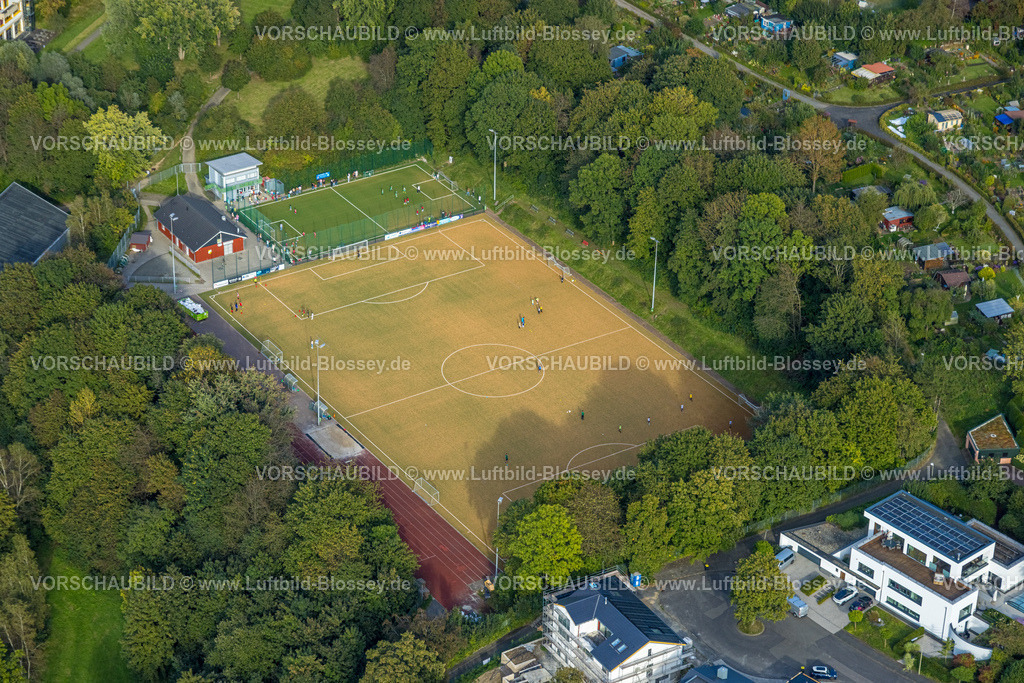 Siegen230912363 | Luftbild, Sportplatz Am Sender, Siegen-Giersberg, Siegen, Siegerland, Nordrhein-Westfalen, Deutschland