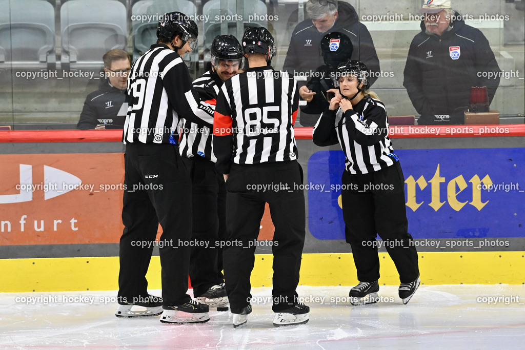 EC KAC Future Team vs. Rittner Buam 16.11.202 | KUMMER Stefan, TELESKLAV Fabio, WIDMANN Florian, KLEMM Anja, Referees