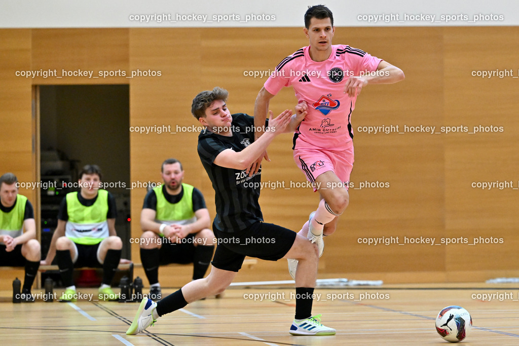 Carinthia Flamengo Futsal Club vs. Dynamo Triestingtal | #11 Christopher Klauser Dynamo Triestingtal, #8 Ervin Jogic Carinthia Flamengo, Carinthia Flamengo Futsal Club vs. Dynamo Triestingtal, Carinthia Flamengo Futsal Club vs. Dynamo Triestingtal am 29.12.2024 in Villach (Ballspielhalle St. Martin), Austria, (Photo by Bernd Stefan)