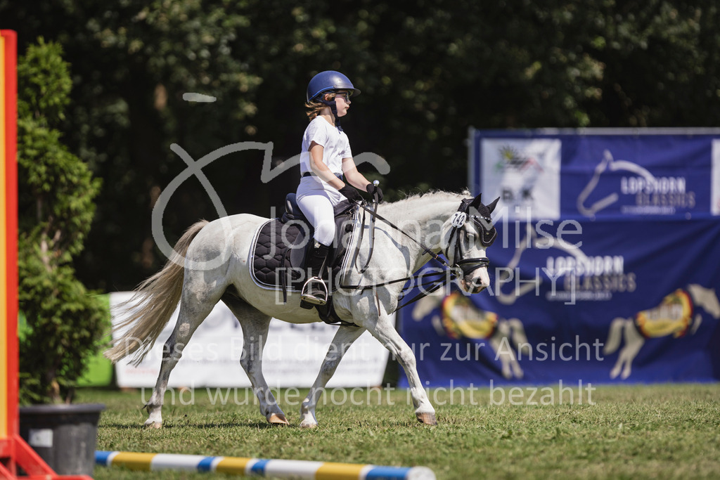 240720_LC_Reiter-WB-134 | Deine schönsten Turniermomente als professionelle Fotos! Entdecke hochwertige Pferdesport-Fotografie im Online-Shop. Jetzt Fotos finden & bestellen!