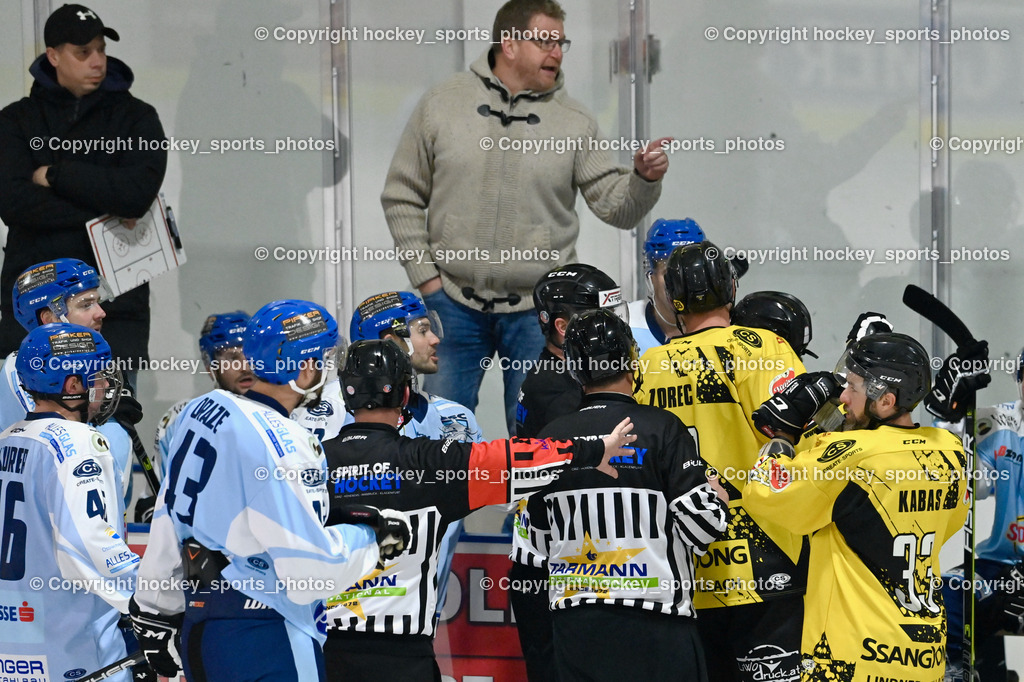 ESC Steindorf vs. EC Spittal Hornets 3.12.2022 | Headcoach ESC Steindorf MOSER Robert, MAYER Michael, Assistentcoach ESC Steindorf