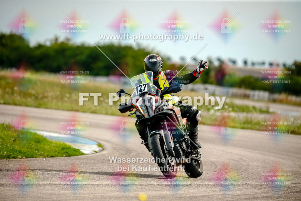 Chambley Juli-2496 | Hier findet Ihr Bilder von Touristenfahrten auf der Nürburgring Nordschleife oder von anderen Veranstaltungen die ich besucht habe. Viel Spass beim Durch Schauen 