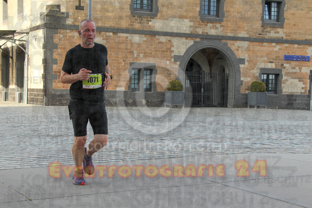 250920_1541_EV4_9456 | Sportfotografie im Rhein-Sieg Kreis, Köln, Bonn, NRW, Rheinland Pfalz, Hessen, etc. Unser Tätigkeitsfeld umfasst den Laufsport vom Volkslauf über den Marathon, Duathlon, Triathon bis zum Ultralauf wie Kölnpfad Ultra oder Schindertrail.