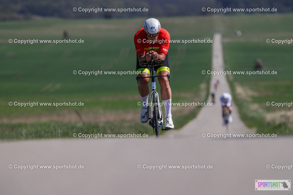 368A3039 | Neusiedlersee Radmarathon 2026@sportshot_your_pictrs #yourpictures#roadtowm2029 #nrm #neusiedlerseeradmarathon #neusiedlersee #neusiedlerseetourismus #burgenland #mörbisch #nrm26 #burgenlandtourismus #voglundco #poweredbyburgenlandtourismus #radsport #rad #marathon #ucigranfondo #visitburgenland #ucigranfondoworldseries