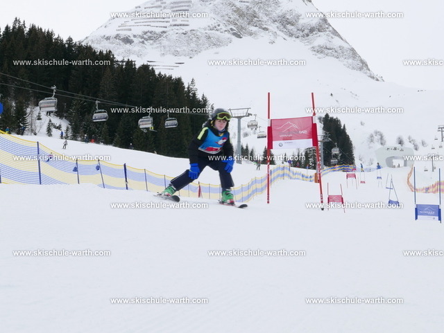 Gruppe Mara (3) | Photos von der Skischule Warth - Realisiert mit Pictrs.com