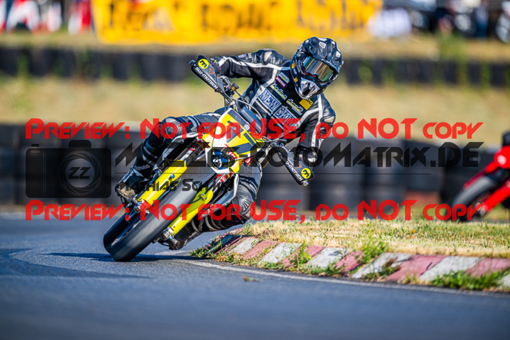 MaZZes_FotoMatrix_220529_5471 | Fotograf Mathias Schmid
Sportfotograf,
Eventfotograf,
Hochzeitsfotograf,
Portraitfotograf