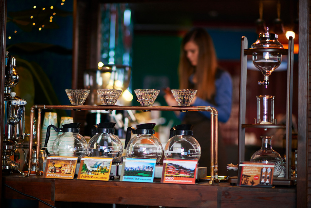 Cafe Frei | Wien, Austria - November 27, 2017: Cafe Frei. - Realisiert mit Pictrs.com