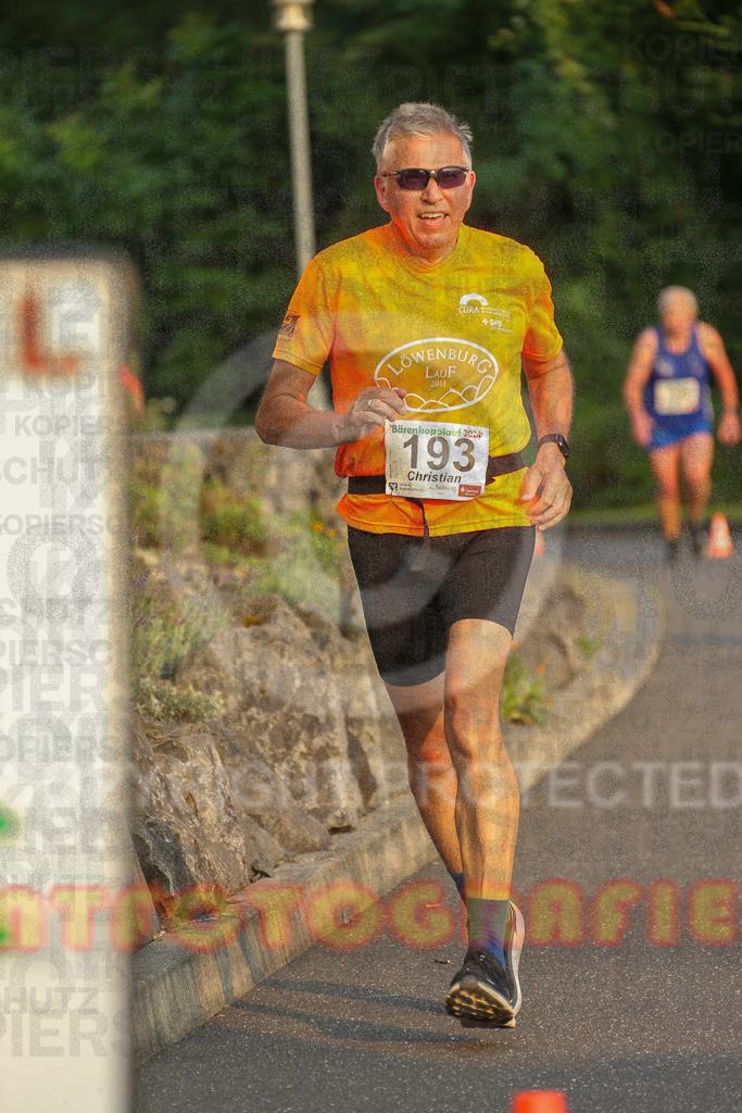 240802_1942_EX1_6756 | Sportfotografie im Rhein-Sieg Kreis, Köln, Bonn, NRW, Rheinland Pfalz, Hessen, etc. Unser Tätigkeitsfeld umfasst den Laufsport vom Volkslauf über den Marathon, Duathlon, Triathon bis zum Ultralauf wie Kölnpfad Ultra oder Schindertrail.