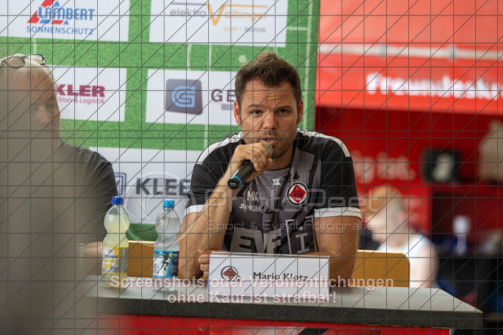 20250816_161739_1146 | #,1.Göppinger SV (rot) vs. FSV 08 Bietigheim-Bissingen (blau), Fußball, Oberliga BW, wfv, 03. Spieltag, Saison 2025/2026, Rasensportplatz Stadion SV Göppingen, Hohenstaufenstr. 116, 73033 Göppingen, 16.08.2025 - 14:00 Uhr,Foto: PhotoPeet-Sportfotografie/Peter Harich