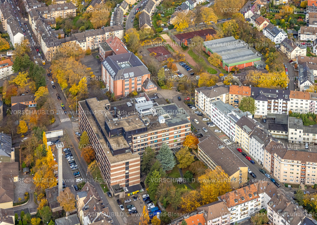 Hagen251101352 | Luftbild, St.-Josefs-Hospital und Sekundarschule Altenhagen, herbstliche Bäume, Altenhagen, Hagen, Ruhrgebiet, Nordrhein-Westfalen, Deutschland