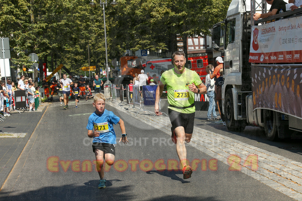 250621_1045_EX1_2379 | Sportfotografie im Rhein-Sieg Kreis, Köln, Bonn, NRW, Rheinland Pfalz, Hessen, etc. Unser Tätigkeitsfeld umfasst den Laufsport vom Volkslauf über den Marathon, Duathlon, Triathon bis zum Ultralauf wie Kölnpfad Ultra oder Schindertrail.