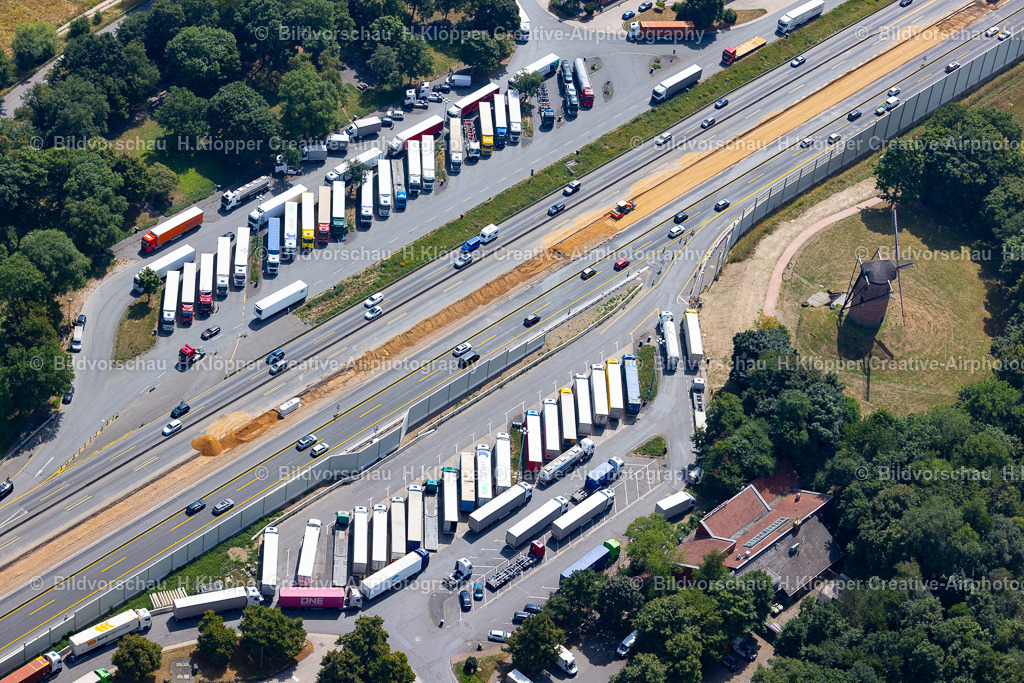 Lufbilder Krefeld-5541 | Luftbildfotografie und Luftbildfotograf Hermann Klöpper - Realisiert mit Pictrs.com