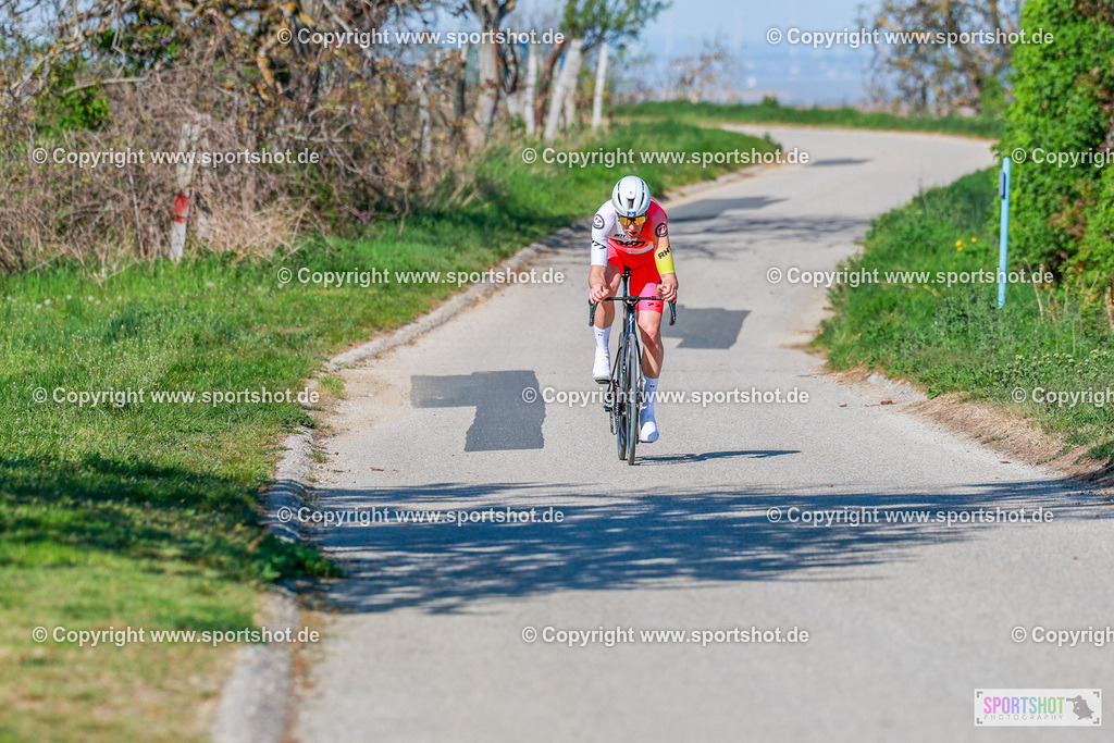 571_AR6_8144 | Neusiedlersee Radmarathon 2026@sportshot_your_pictrs #yourpictures#roadtowm2029 #nrm #neusiedlerseeradmarathon #neusiedlersee #neusiedlerseetourismus #burgenland #mörbisch #nrm26 #burgenlandtourismus #voglundco #poweredbyburgenlandtourismus #radsport #rad #marathon #ucigranfondo #visitburgenland #ucigranfondoworldseries
