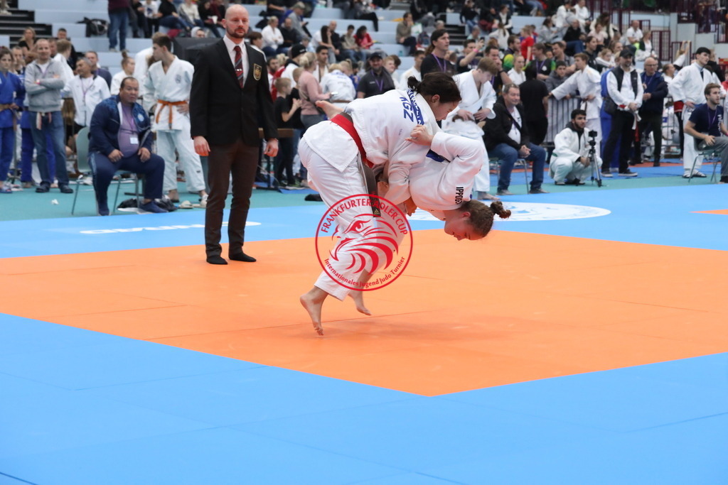 1J7A2843 | Fotos vom Adler Cup - Pictures from Adler Cup

Hier findet Ihr alle Eindrücke und großen Momente der Adler Cup Wochenenden. Here you will find all impressions and great moments of the Adler Cup weekends. - Realisiert mit Pictrs.com