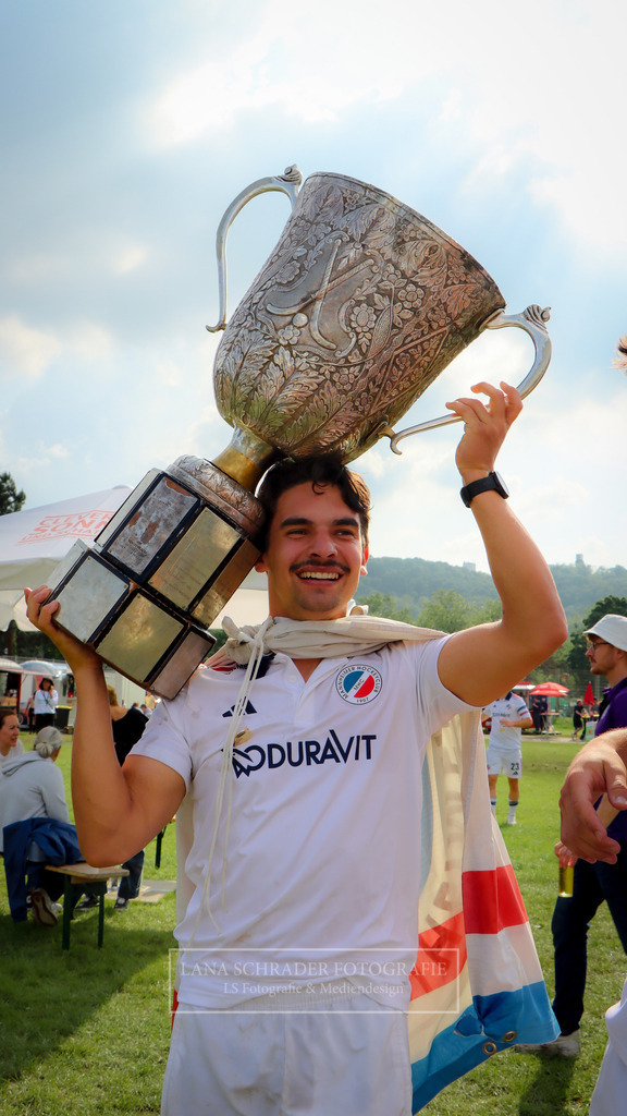 HERREN BUNDESLIGA DM FINALE Mannheimer HC - Hamburger Polo Club 19.05.24 Bonn-030 | lanaschraderfotografie - Realisiert mit Pictrs.com