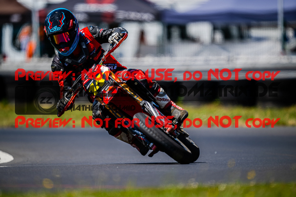 MaZZes_FotoMatrix_220703_3804 | S2