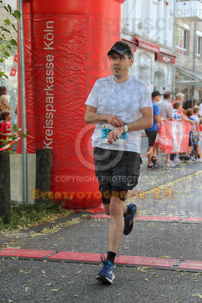 220625_1650_EX1_5168 | Sportfotografie im Rhein-Sieg Kreis, Köln, Bonn, NRW, Rheinland Pfalz, Hessen, etc. Unser Tätigkeitsfeld umfasst den Laufsport vom Volkslauf über den Marathon, Duathlon, Triathon bis zum Ultralauf wie Kölnpfad Ultra oder Schindertrail.