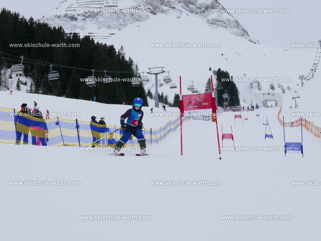 Gruppe Janco (9) | Photos von der Skischule Warth - Realisiert mit Pictrs.com