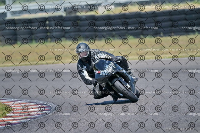26bc03-2181 | markuskiefer.com - Realisiert mit Pictrs.com