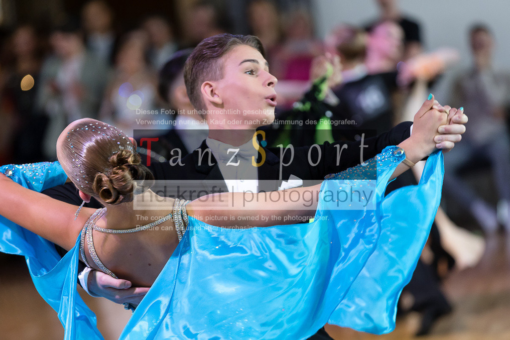 20240615_DM-Jun2-Kombi_08919 | Tanzsportbilder, Standardtanz, Lateintanz, WDSF, DTV, LTVB, dancecomp, goc, hessen tanzt, blaues band der spree, walzer, tango, wiener walzer, slowfox, quickstepp, samba, rumba, cha-cha-cha, paso doble. jive, hd-kroft photography, turniertanzsport