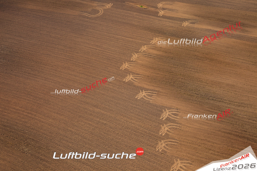 Die Luftaufnahme Theisenort - Küps wurde vom UL-Flugzeug (keine Drohne) aus fotografiert.Hohe Druck- Auflösung-die Geschenkidee!