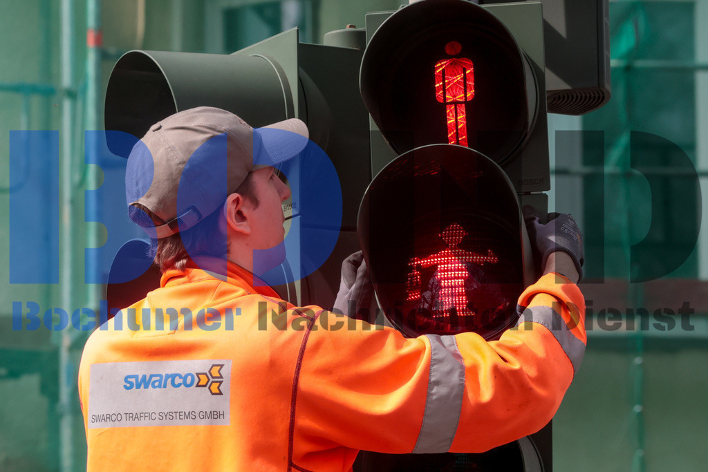 Bergmann-Ampel vor dem Deutschen Bergbaumuseum {date} -  | {headline}



(Foto: Sebastian Sendlak / BOND)

 - Realisiert mit Pictrs.com