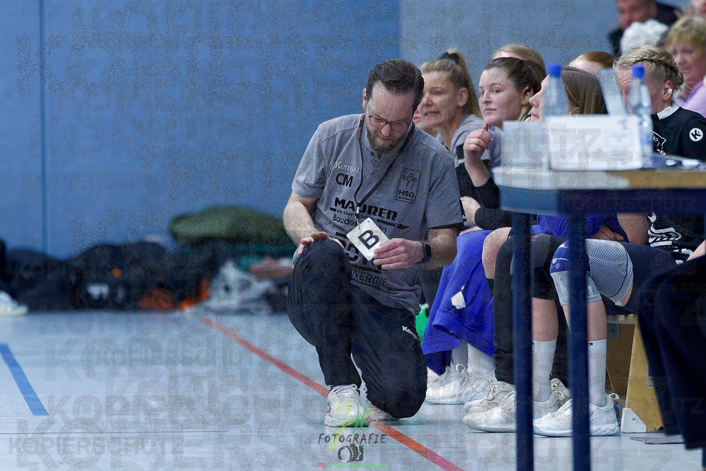 Handball Frauen Oberliga Mitte, HSG Eibelshausen/Ewersbach - HSG Lumdatal | Handball Frauen Oberliga Mitte, HSG Eibelshausen/Ewersbach - HSG Lumdatal am 21.02.2026 in Dietzhölztal-Steinbrücken (Sporthalle am Hammerweiher)Photo © 2026 - Jörg Heinrich - Realisiert mit Pictrs.com