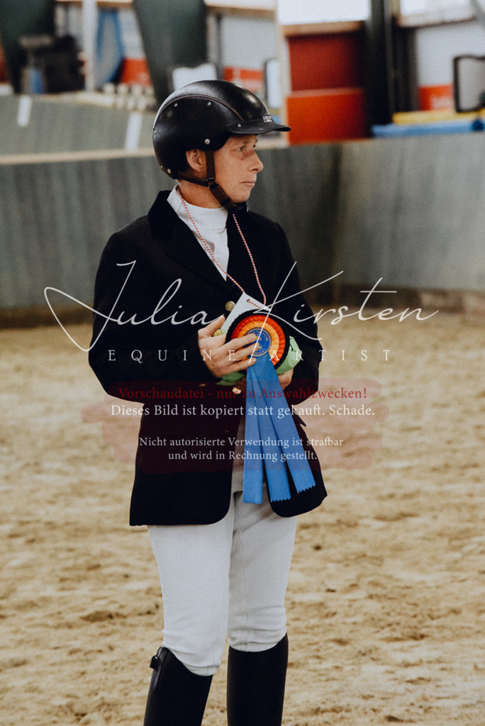 DSC_7065 | Pferde- und Turnierfotografie in Westsachsen. Pferdeportraits, Auftragszeichnungen und intuitive Kunst.