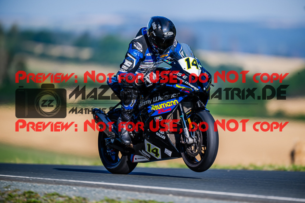 MaZZes_FotoMatrix_220724_8859 | IDM1000