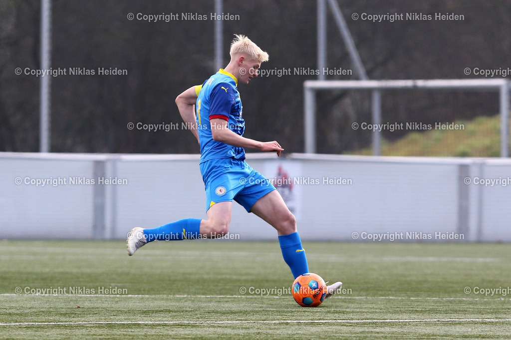 NH_FCStPauliU23_EintrachtBraunschweigU23_Testspiel_02022025 | #6 Jona Borsum (Eintracht Braunschweig U23)Fußball I Herren I Testspiel I Saison 2024-2025 I FC St. Pauli U23 - Eintracht Braunschweig U23 I 02.02.2025 I Sportplatz Brummerskamp