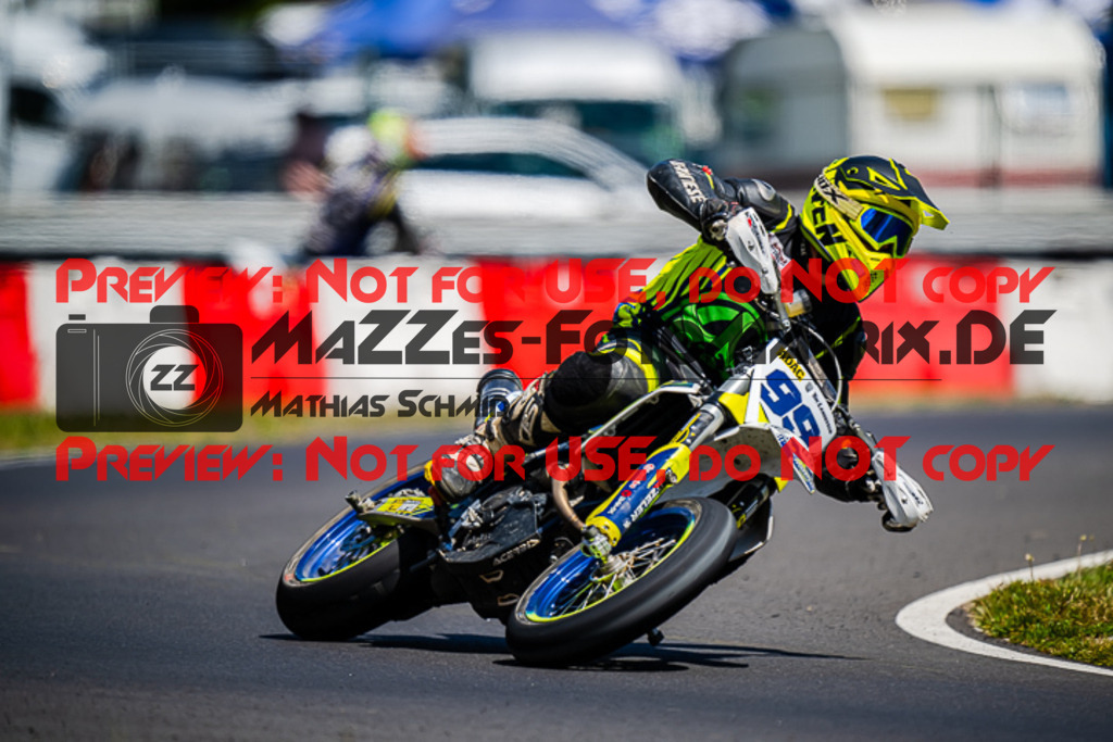 MaZZes_FotoMatrix_220702_7943 | S3