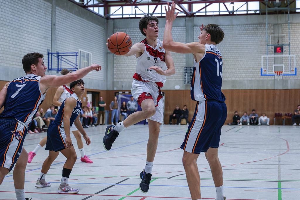 NBBL BAYER GIANTS vs Rostock Seawolves-33 | Fotos von Basketballspielen aus dem Raum NRW fotografiert von Gero Mueller-Laschet und Daniel Schaefer - Realisiert mit Pictrs.com
