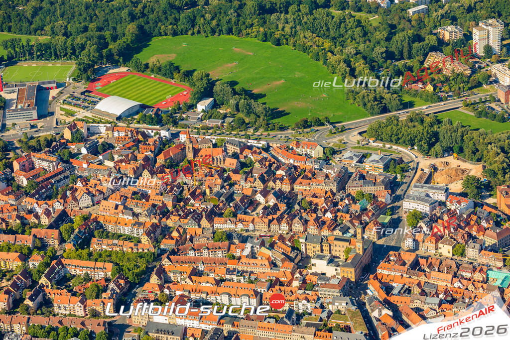Luftbild Vs Google Maps  Altstadt  Fürth -Das Luftbild wurde 2025 vom UL-Flugzeug heraus erstellt ( keine Drohne ) - Hochauflösende Luftaufnahme -Nicht vergleichbar mit Google Maps oder Satelittenbilder- Die Geschenkidee !Mit Lizenz und Bildrechte bestellbar