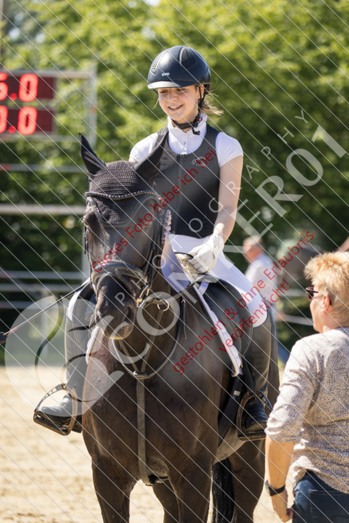 IMG_3508 | Sport-, Event- und Tierfotos in Profiqualität. Einfach auswählen, bestellen und herunterladen. Dein Moment – perfekt festgehalten.