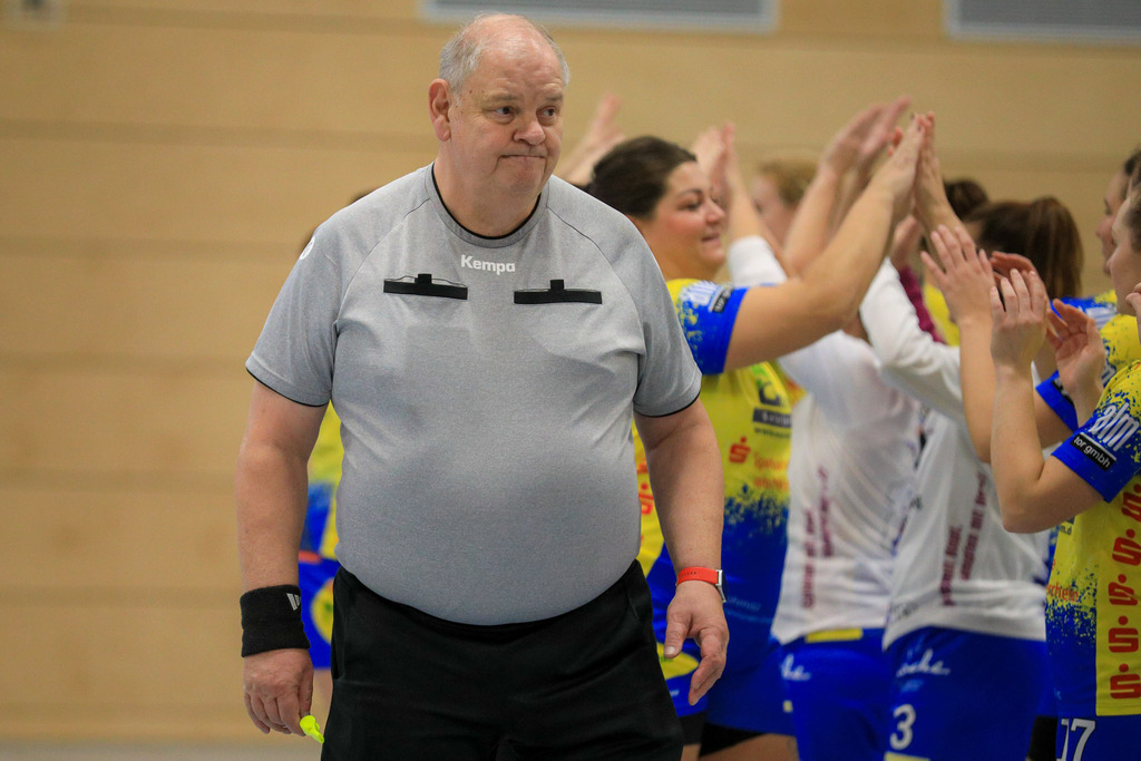 TvBorkenIII_SVN_161125_008 | Bildergalerie von Sport-Ereignissen aber auch von weiteren spannenden Dingen - nicht nur vom Niederrhein. In Anlehnung an den bekannten Spruch von Hanns Dieter Hüsch heißt das Motto: "Niederrhein ist überall".  - Realisiert mit Pictrs.com