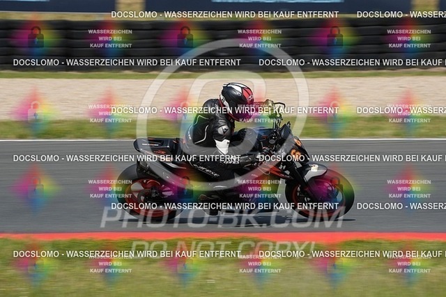 2025_05_31_PBK_33226 | Sportfotografie; SlowMotion; Video; Rennstrecke; Hafeneger; RSE; Speer; Trackday; Motorsportarena; Hockenheimring; Brno; Most; Barcelona; Valencia, Benny; Kaetzmer;