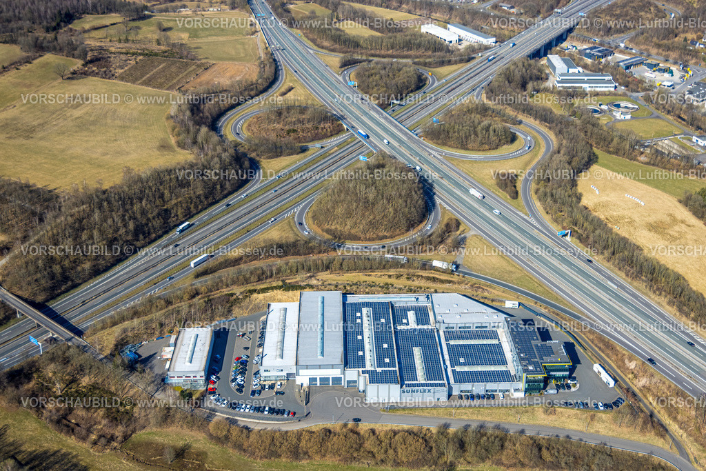 Wenden250307711GewerbegebietGerlingen | Luftbild, Autobahnkreuz Olpe-Süd, Autobahn A4 und Autobahn A45, Gewerbegebiet Gerlingen mit SUNFLEX Aluminiumsysteme GmbH, Gerlingen, Wenden, Sauerland, Nordrhein-Westfalen, Deutschland