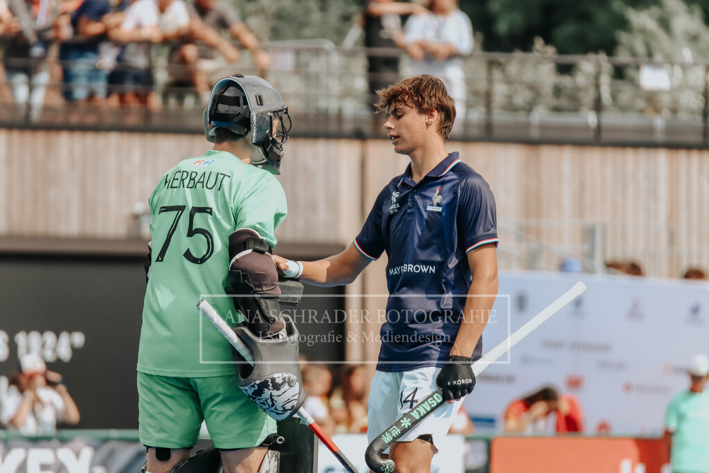 EM_MU18_F_GER-FRA_Lille_bearbeitet (88 von 433) | lanaschraderfotografie - Realisiert mit Pictrs.com