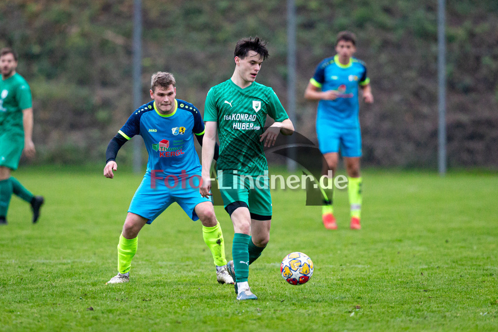 SG Wielenbach/Pähl gegen SV Haunshofen | Fußball Kreisklasse Herren Oberbayern Zugspitze Gruppe 3, SG Wielenbach/Pähl gegen SV Haunshofen, 20241103,Moritz DEISENBERGER (SV Haunshofen 7) am Ball,2024-11-03 in Pähl (Sportplatz Pähl), Moritz DEISENBERGER (SV Haunshofen 7)Copyright: WolfgangxLindner www.foto-lindner.de
