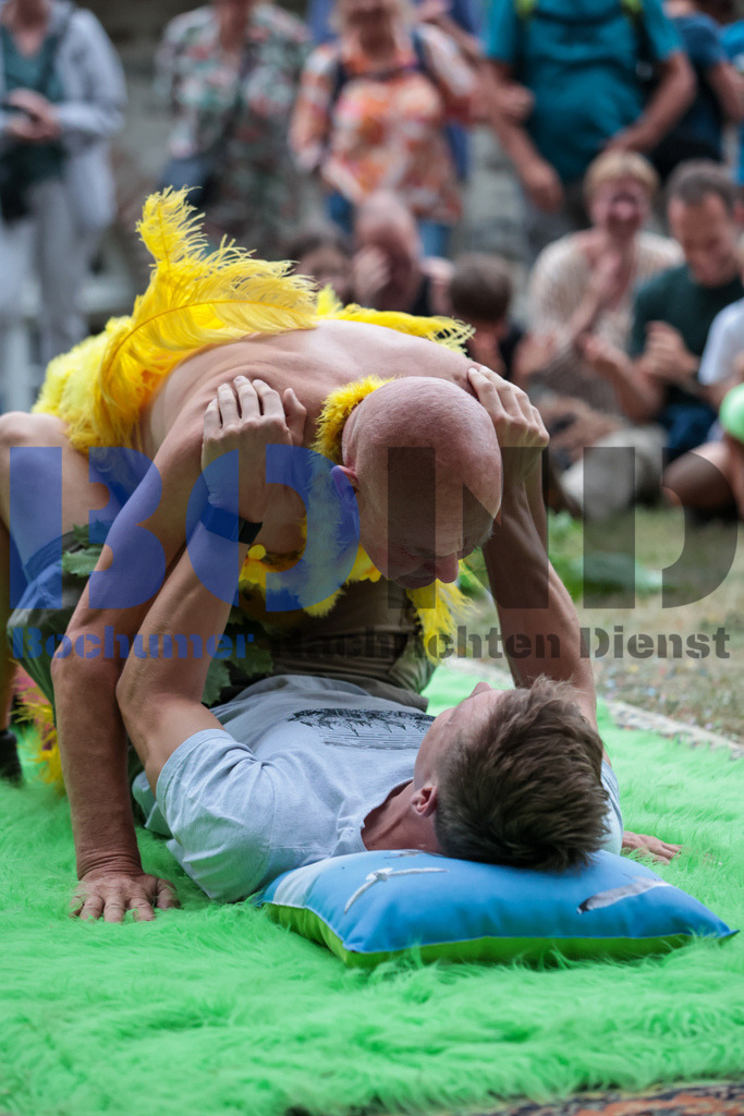 SES_MKRLHE20250705-91 | bond - Realisiert mit Pictrs.com