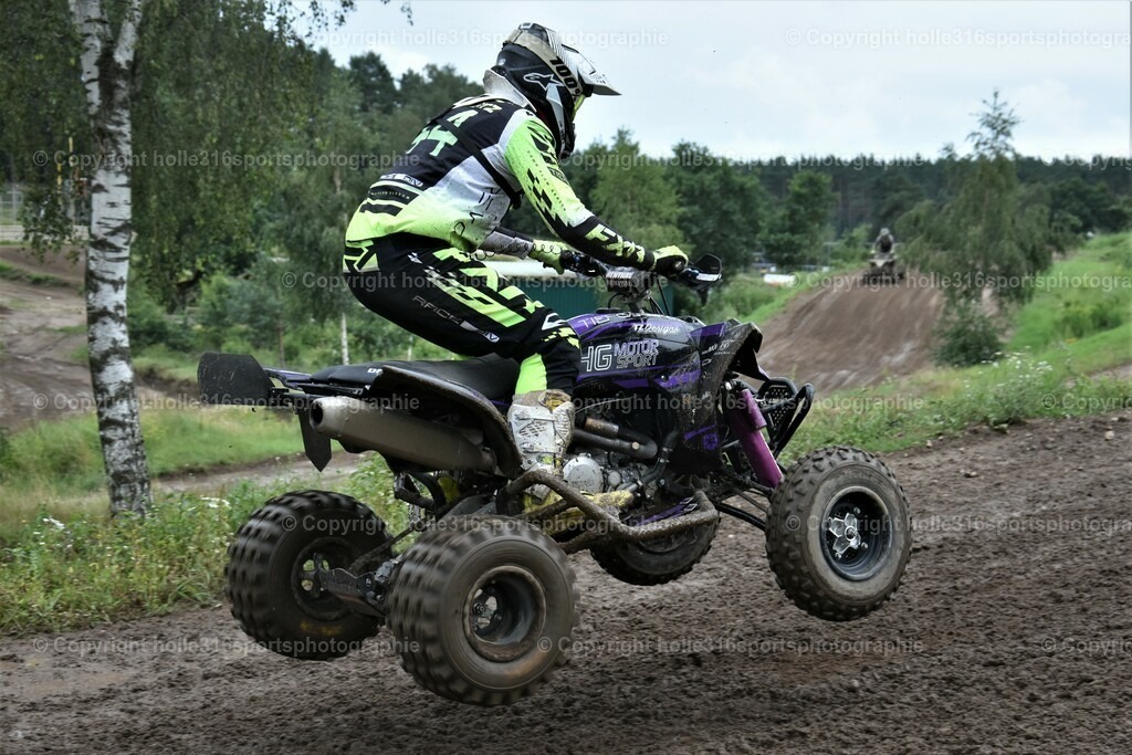 DSC_0067_01 (2) | Sportfotografie , Motorsport, Motoross, Reitsport, Mointainbike, Enduro,
Landschaft , Outdoor, Eventfotografie, Landschaft, Bilder online bestellen - Realisiert mit Pictrs.com