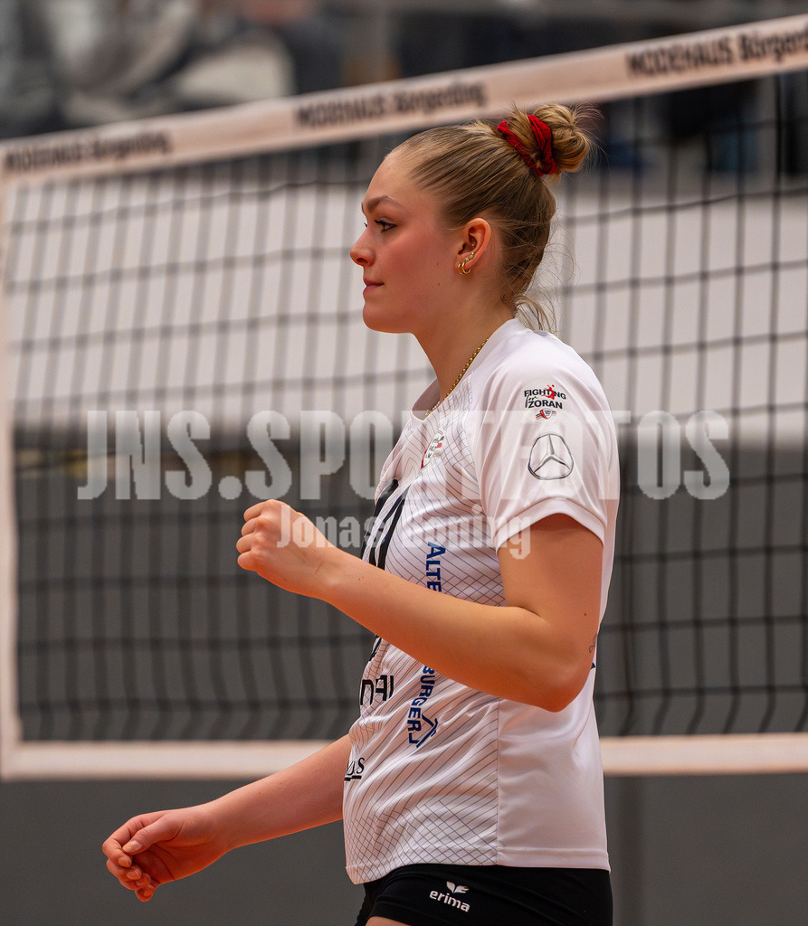Volleyball I Frauen I Saison 2025-2026 I 2 Bundesliga Pro I 17. Spieltag VFL Oythe - VC Stralsund I 1867 | Mariele Meyer (10,VFL Oythe) - Realisiert mit Pictrs.com