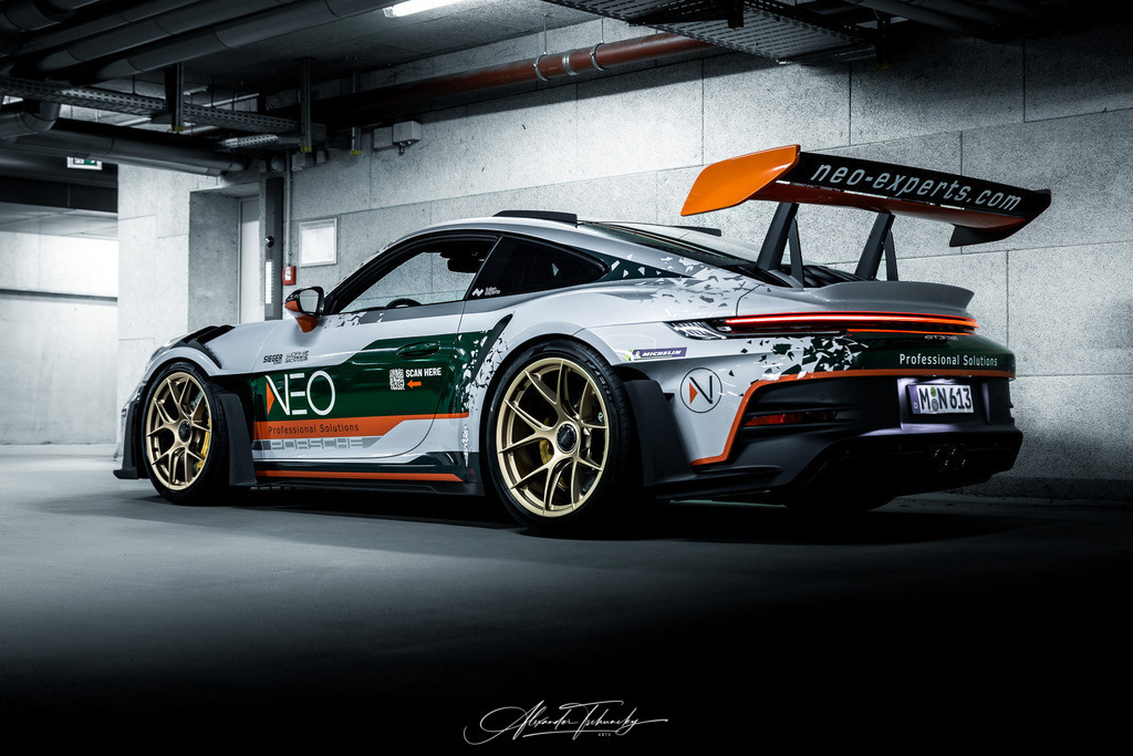 Porsche 911 GT3 RS | Entdecken Sie die faszinierende Welt von Alexander Tschuncky Arts: Kreative Fotografie, atemberaubende Automobilkunst und hochwertiger Bilderdruck. Lassen Sie sich inspirieren! - Realisiert mit Pictrs.com
