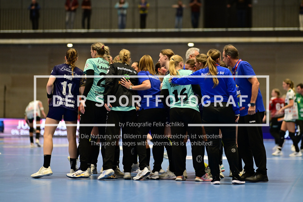 Handball I Frauen I Saison 2025-2026 I 1. HBF I 4. Spieltag I Buxtehuder SV - FRISCH AUF Göppingen I 02400 | Der Sportfotograf. - Realisiert mit Pictrs.com