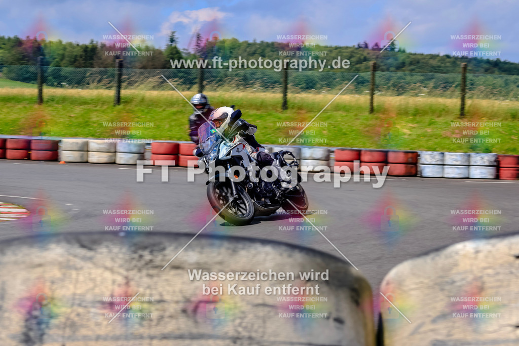 _TCM3390 | Hier findet Ihr Bilder von Touristenfahrten auf der Nürburgring Nordschleife oder von anderen Veranstaltungen die ich besucht habe. Viel Spass beim Durch Schauen 